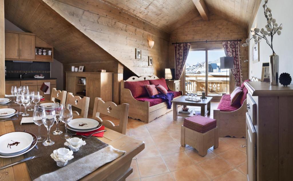 Montgenèvre Cgh Residences & Spas Le Chalet Des Dolines חדר תמונה