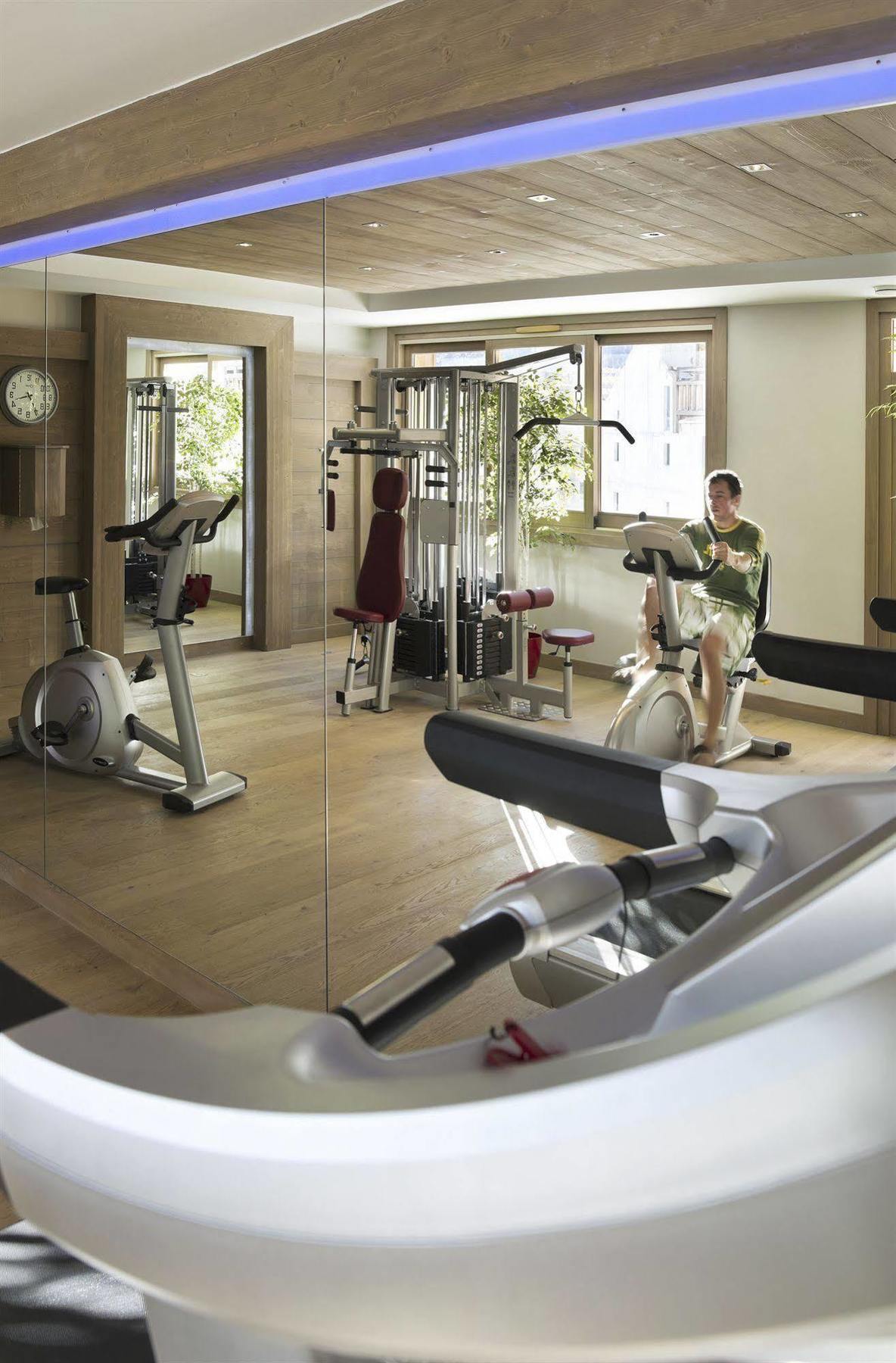 Montgenèvre Cgh Residences & Spas Le Chalet Des Dolines מראה חיצוני תמונה